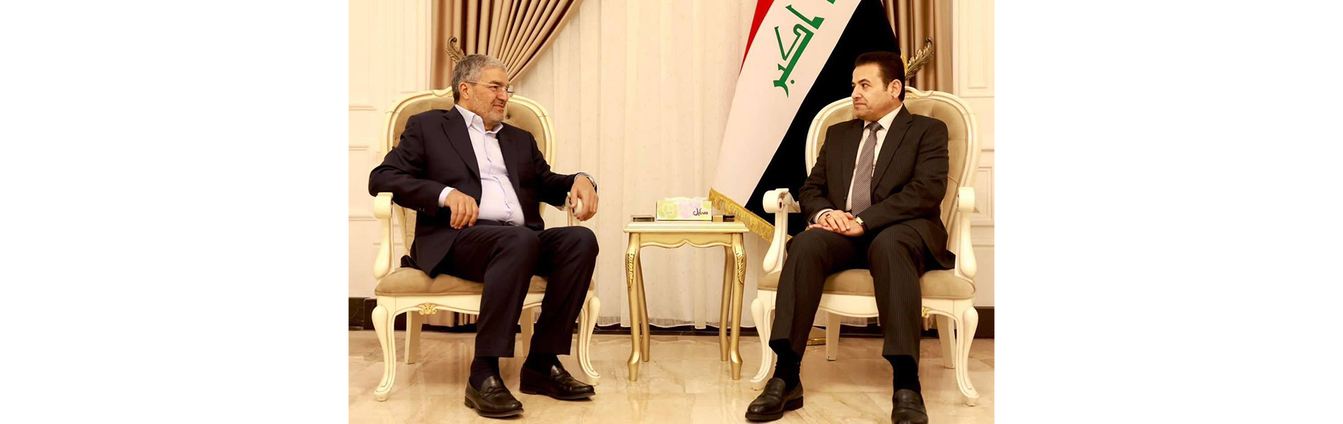 الأمين العام للحزب الإسلامي ومستشار الأمن القومي يبحثان المشهد السياسي العراقي